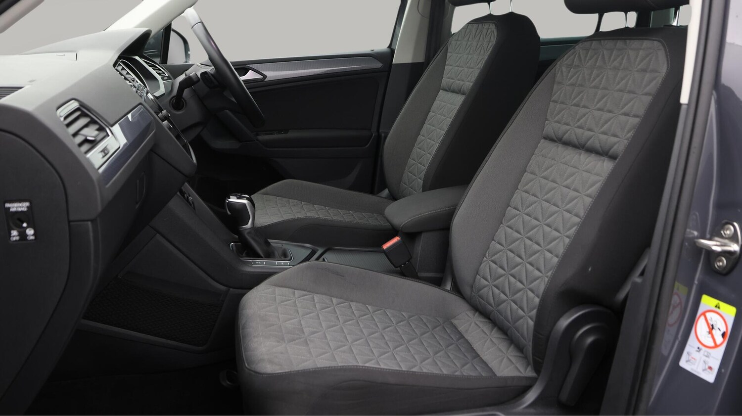 Used Volkswagen Tiguan 2022 for sale - 75990784: Photo 15