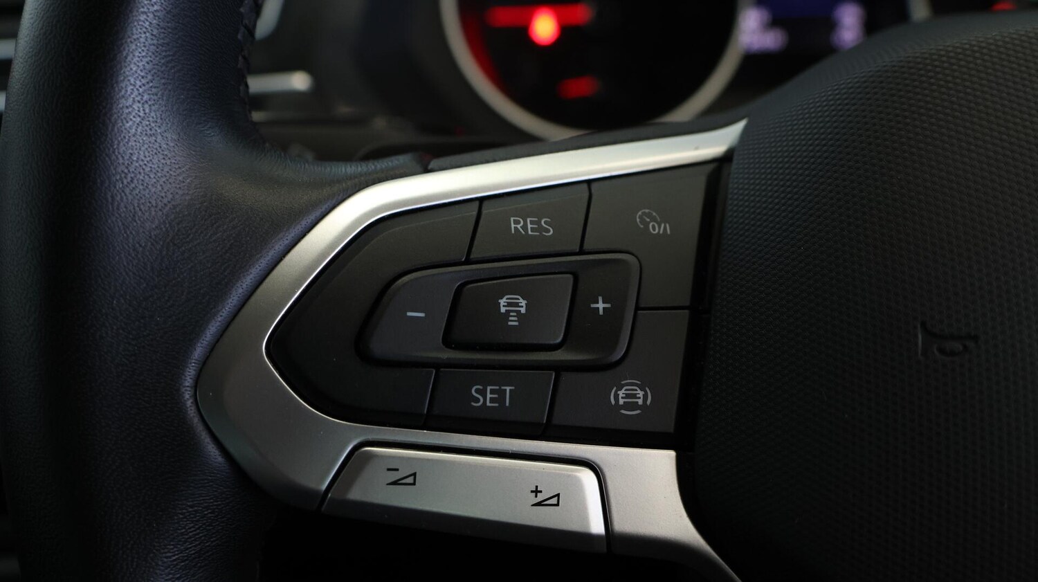 Used Volkswagen Tiguan 2022 for sale - 75990784: Photo 23