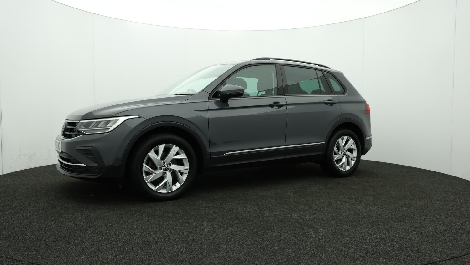 Used Volkswagen Tiguan 2022 for sale - 75990784: Photo 67