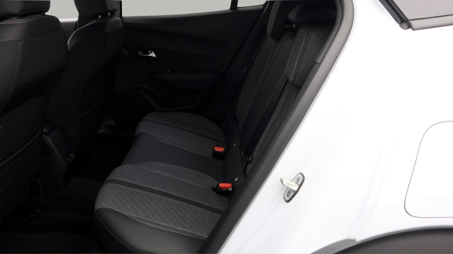 Used Peugeot 2008 2024 for sale - 77268876: Photo 16