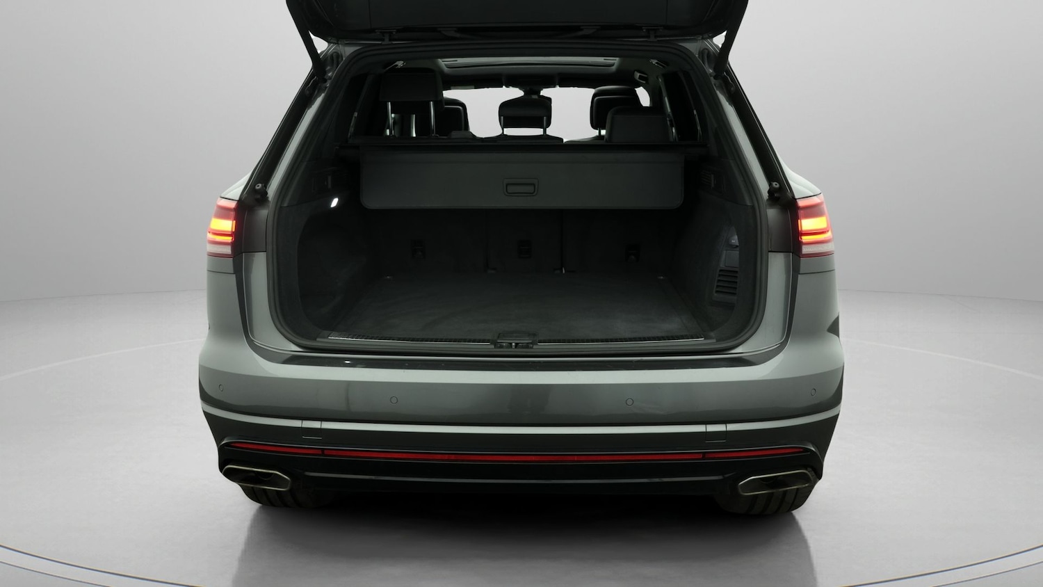 Used Volkswagen Touareg 2019 for sale - 77992066: Photo 17