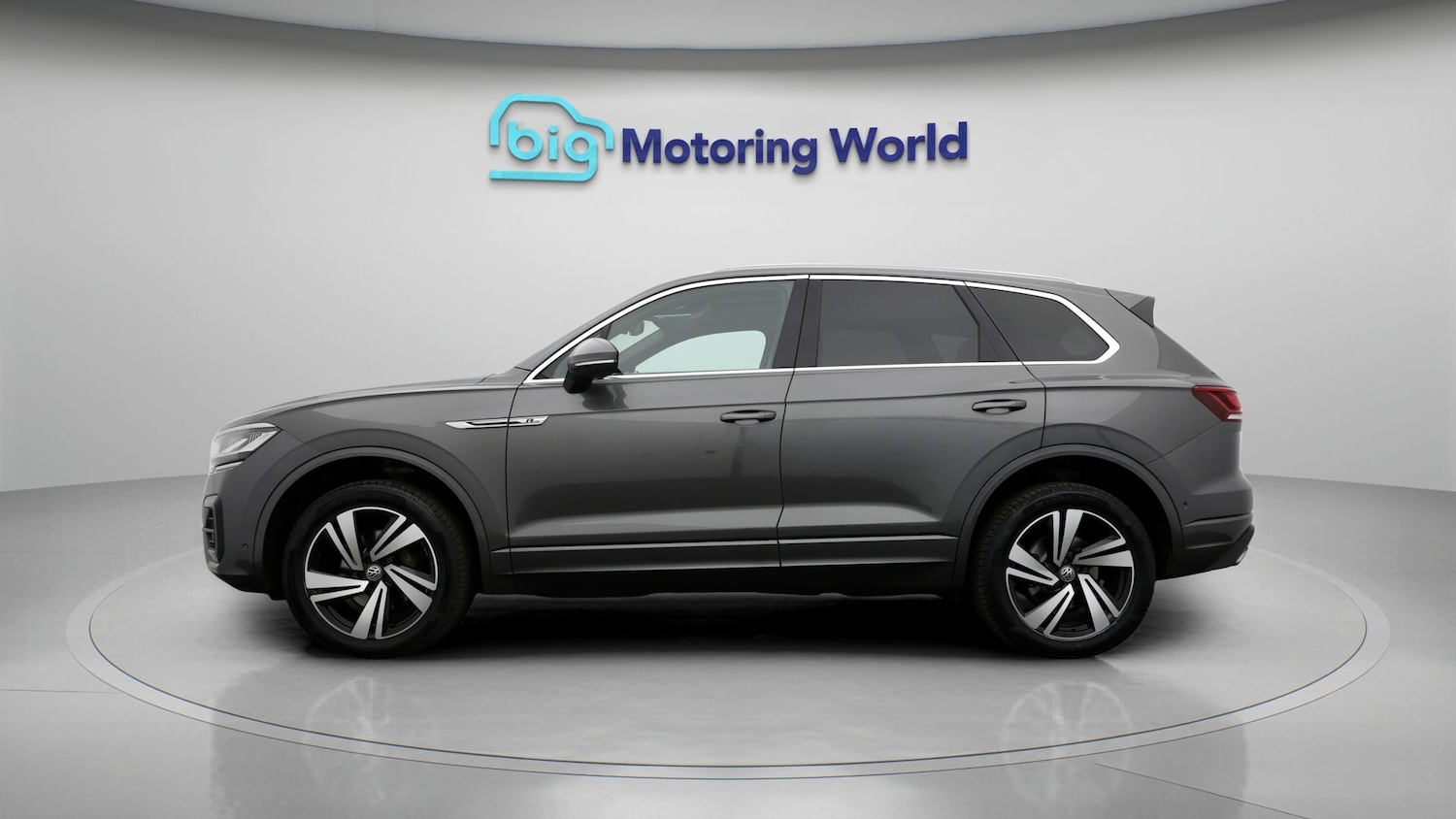 Used Volkswagen Touareg 2019 for sale - 77992066: Photo 4