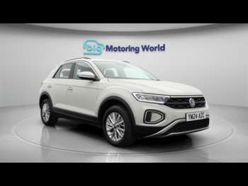 Used Volkswagen T-Roc 2024 for sale - 74989290: Photo