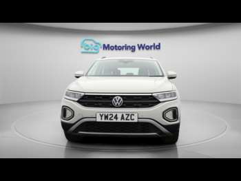 Used Volkswagen T-Roc 2024 for sale - 74989290: Photo