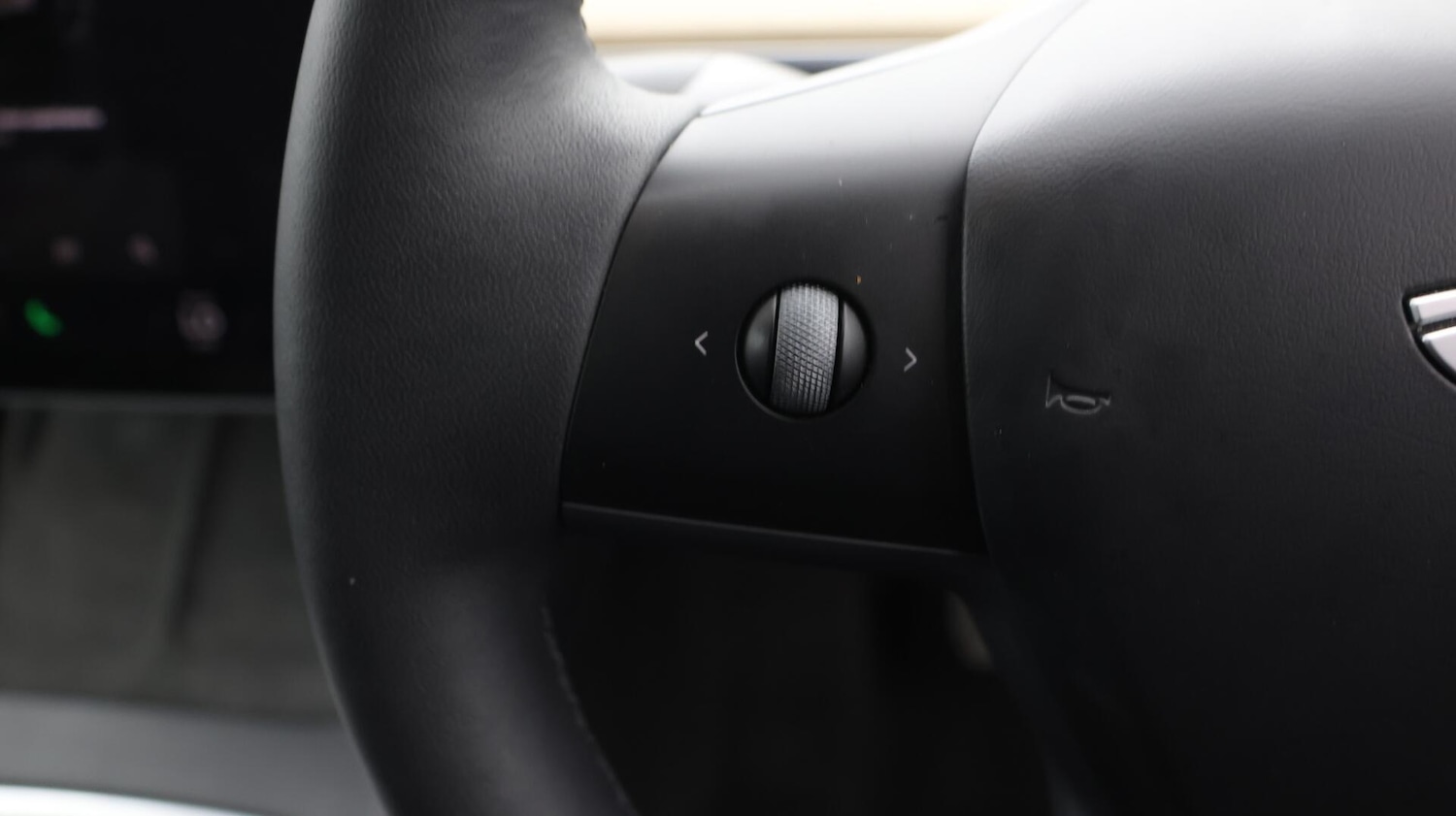 Used Tesla Model Y 2022 for sale - 76380608: Photo 24