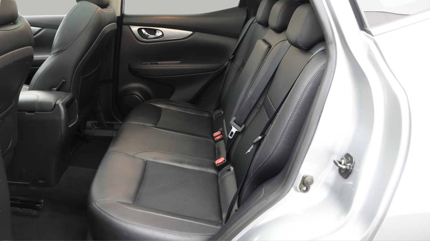 Used Nissan Qashqai 2017 for sale - 76714834: Photo 17