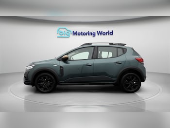 Used Dacia Sandero Stepway 2025 for sale - 77107010: Photo