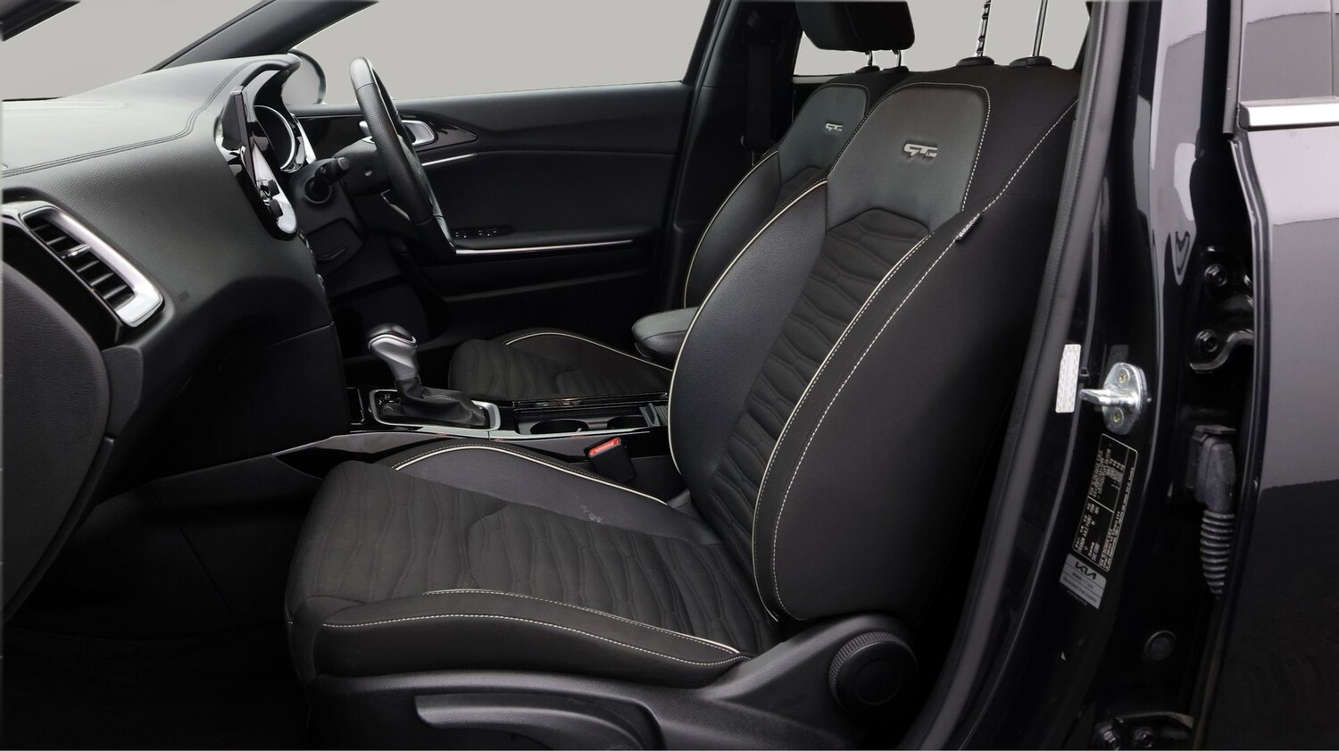 Used Kia Pro Ceed for sale - 77208131: Photo 14