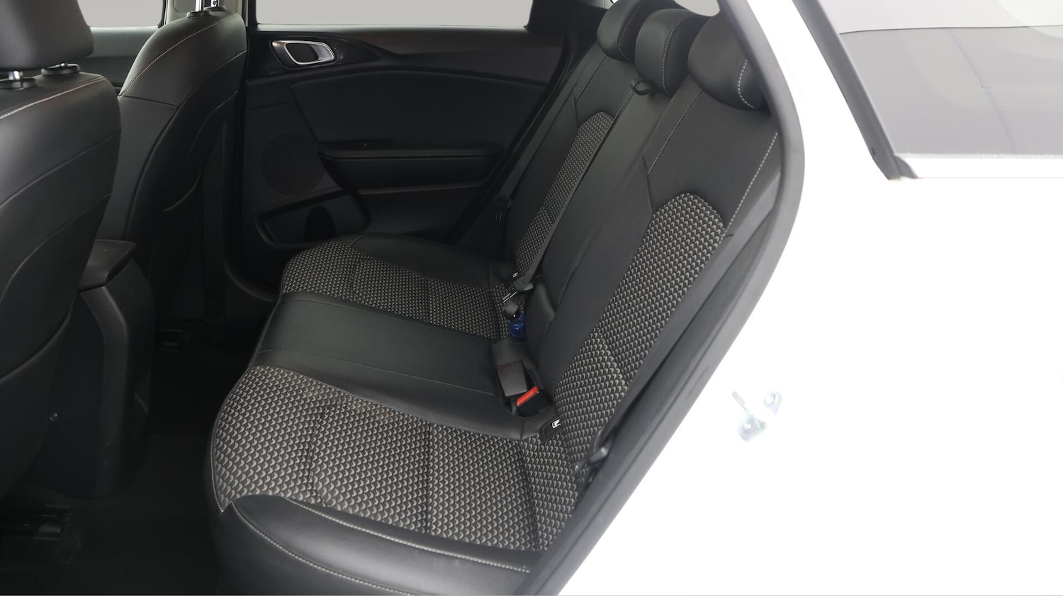 Used Kia Ceed 2023 for sale - 76381279: Photo 16