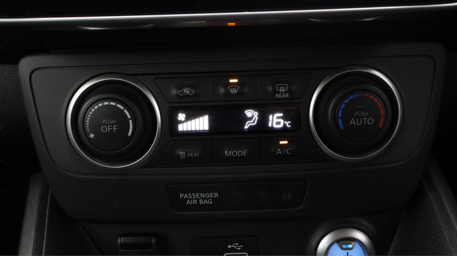 Used Nissan Leaf for sale - 76658940: Photo 13