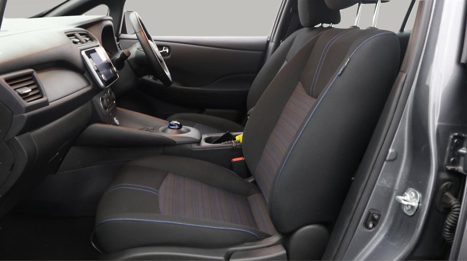 Used Nissan Leaf for sale - 76658940: Photo 15