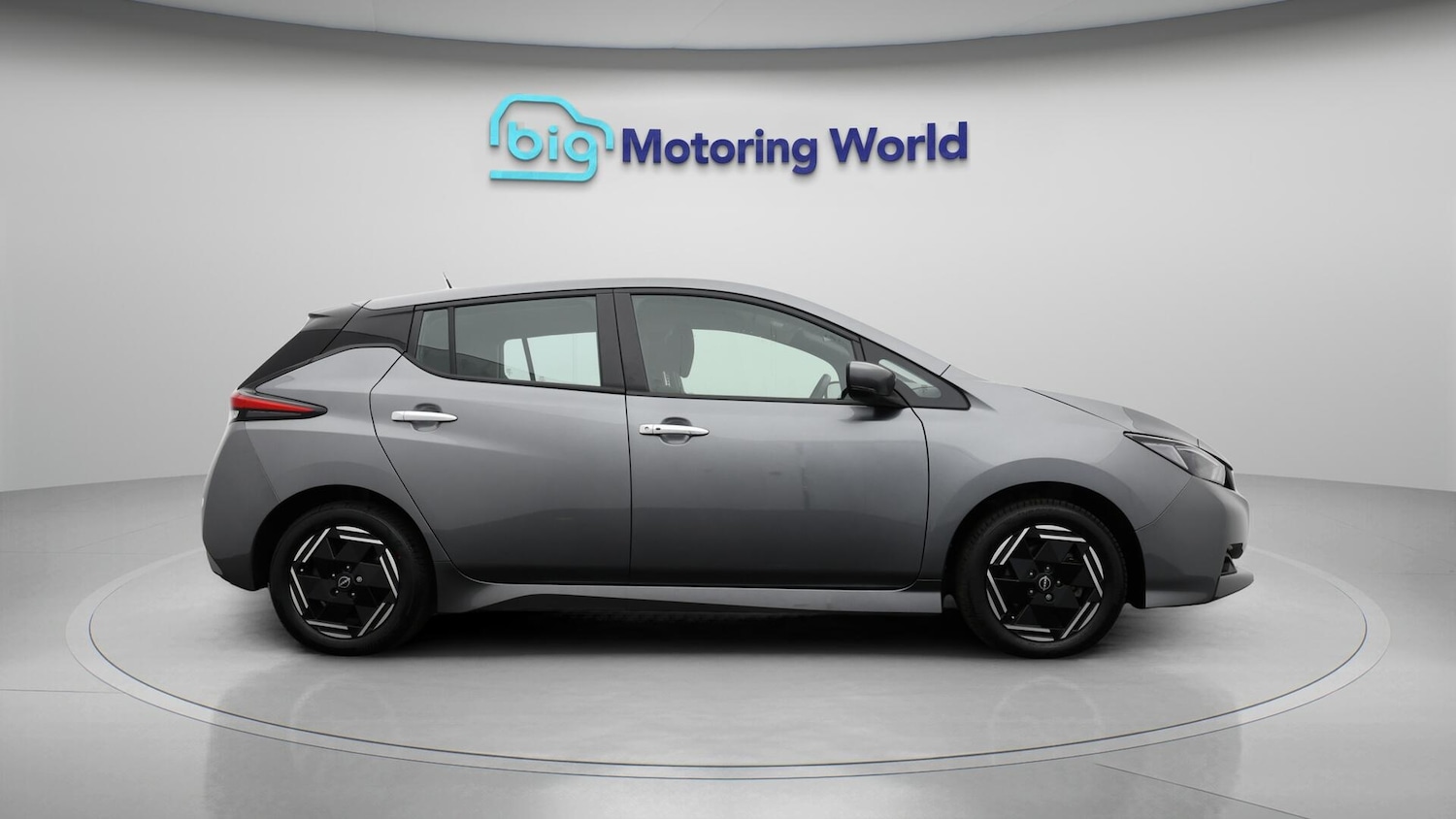 Used Nissan Leaf for sale - 76658940: Photo 9