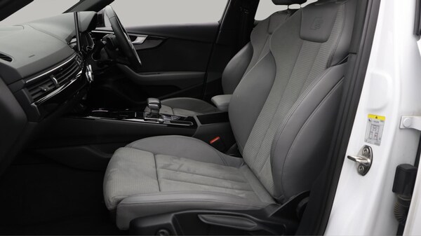 Used Audi A4 2022 for sale - 76314747: Photo 15
