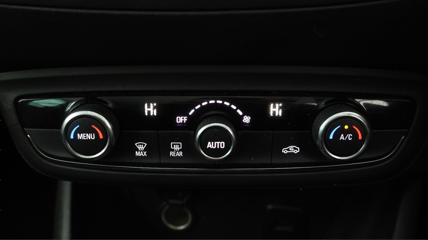 Used Vauxhall Crossland X 2020 for sale - 77438032: Photo 11