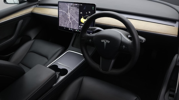 Used Tesla Model 3 2021 for sale - 76213839: Photo 10