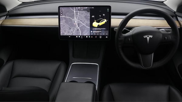 Used Tesla Model 3 2021 for sale - 76213839: Photo 14