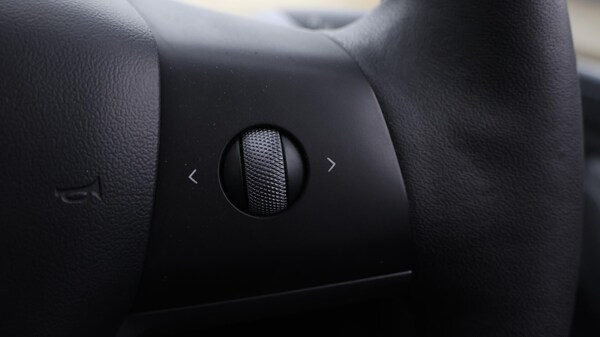 Used Tesla Model 3 2021 for sale - 76213839: Photo 24