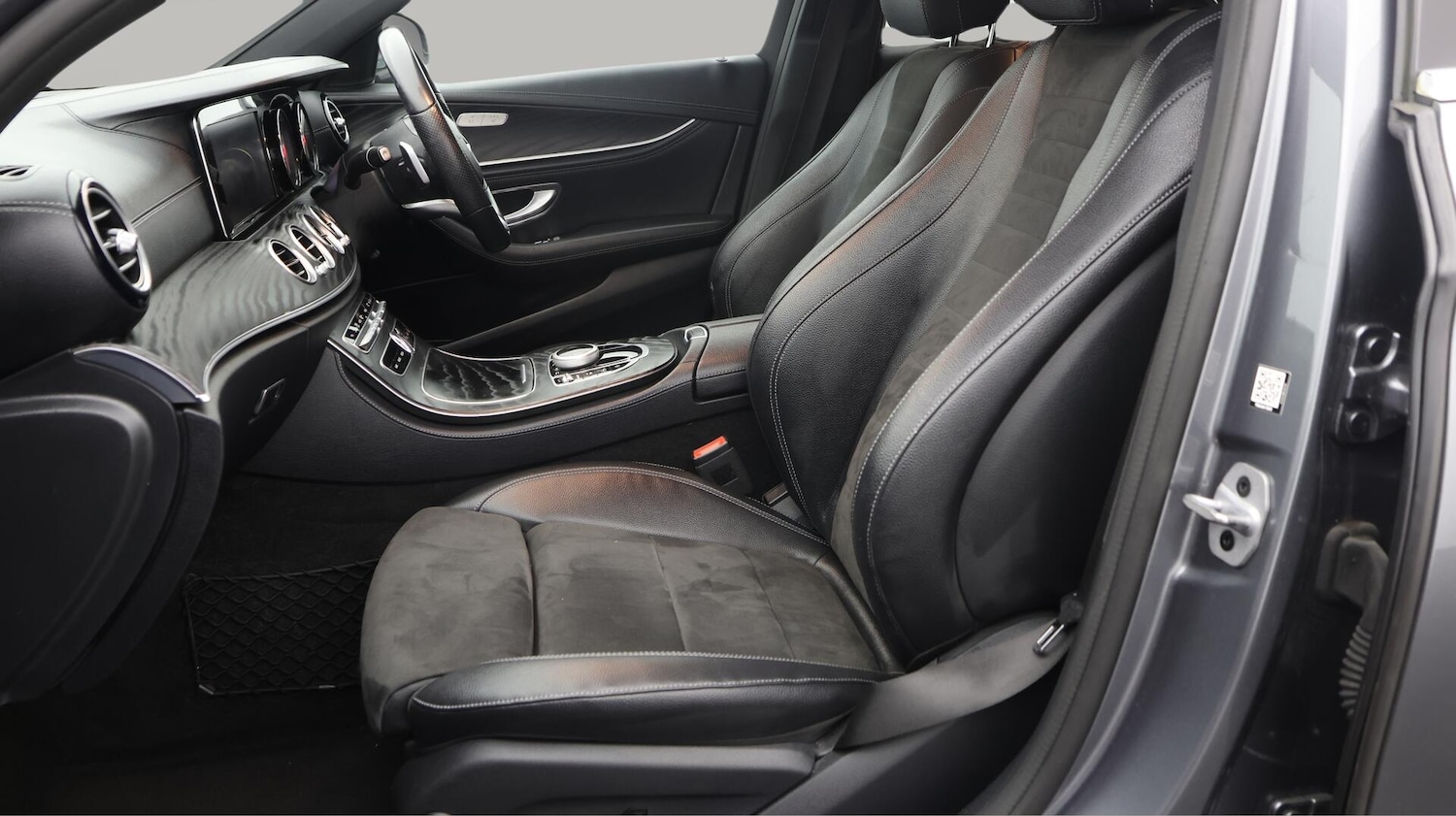 Used Mercedes-Benz E Class 2018 for sale - 76425638: Photo 15