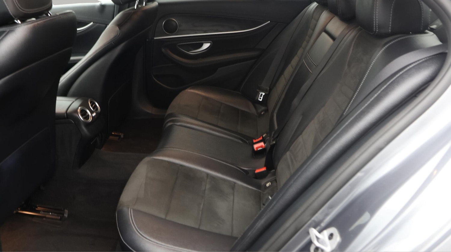 Used Mercedes-Benz E Class 2018 for sale - 76425638: Photo 17