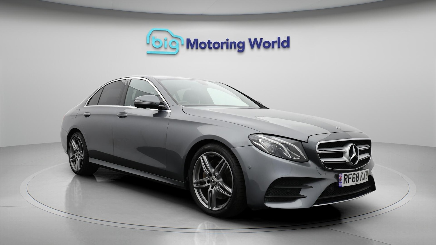 Used Mercedes-Benz E Class 2018 for sale - 76425638: Photo 2