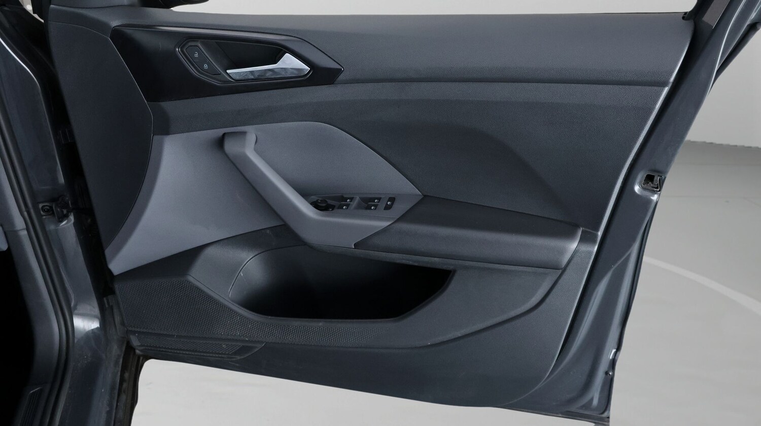 Used Volkswagen T-Cross 2021 for sale - 77465542: Photo 14