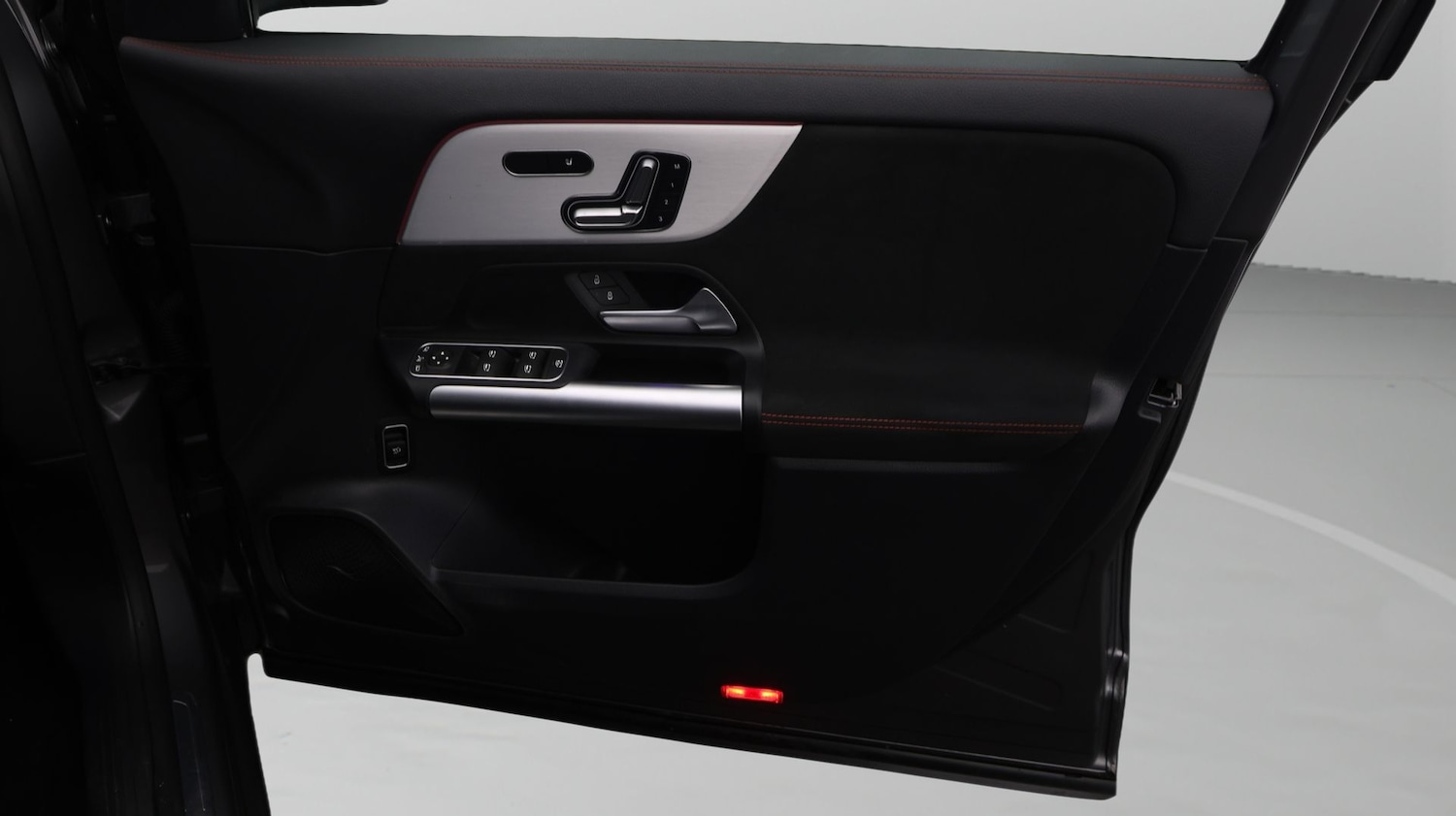 Used Mercedes-Benz EQA 2023 for sale - 77181887: Photo 15