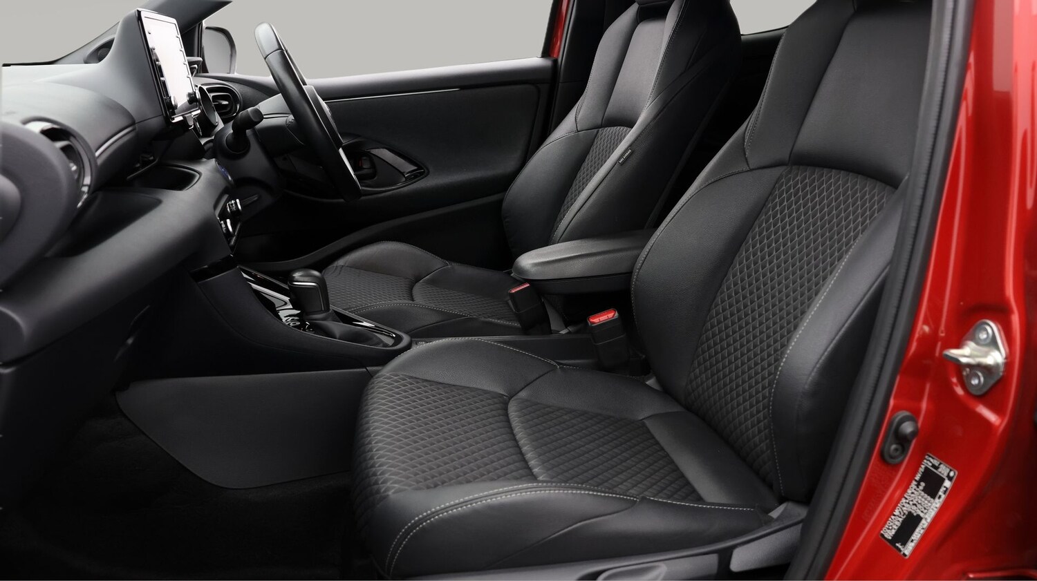 Used Toyota Yaris 2021 for sale - 77505562: Photo 14