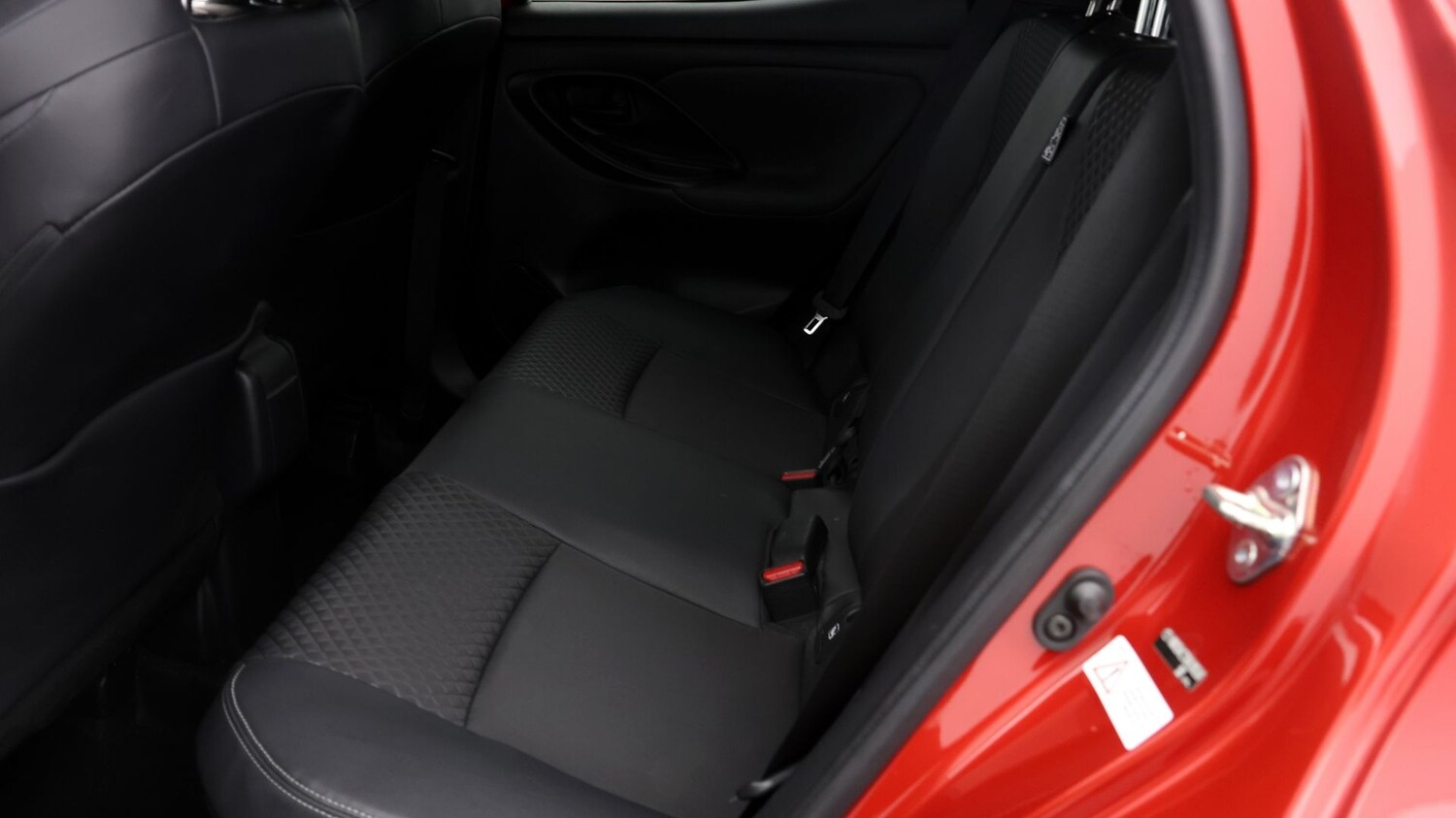 Used Toyota Yaris 2021 for sale - 77505562: Photo 16