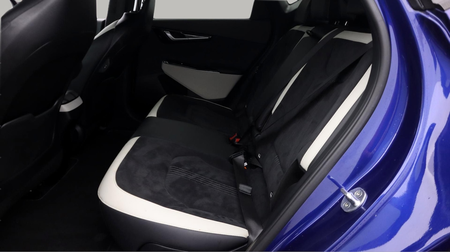 Used Kia EV6 2021 for sale - 77652480: Photo 16