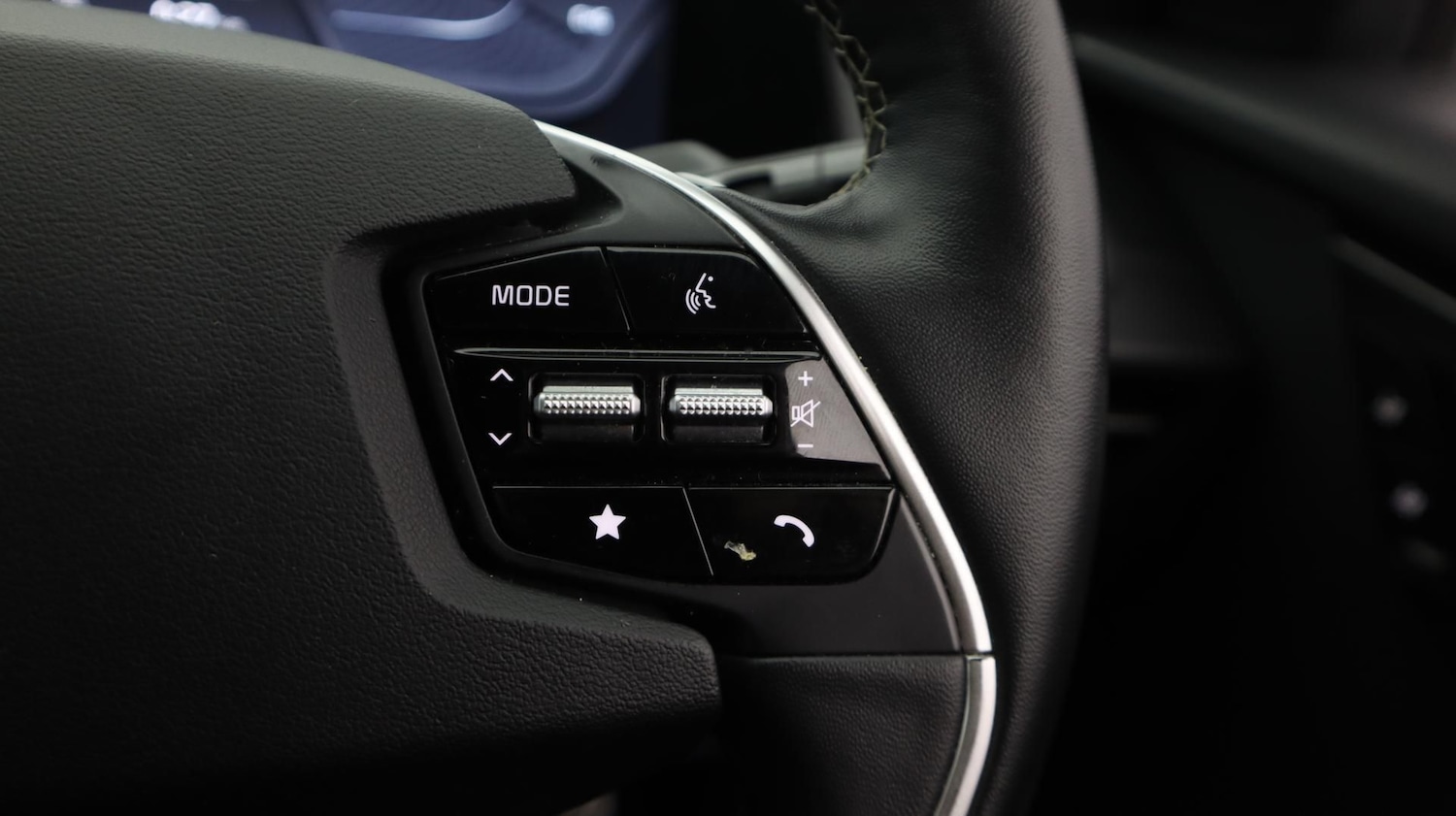 Used Kia EV6 2021 for sale - 77652480: Photo 21