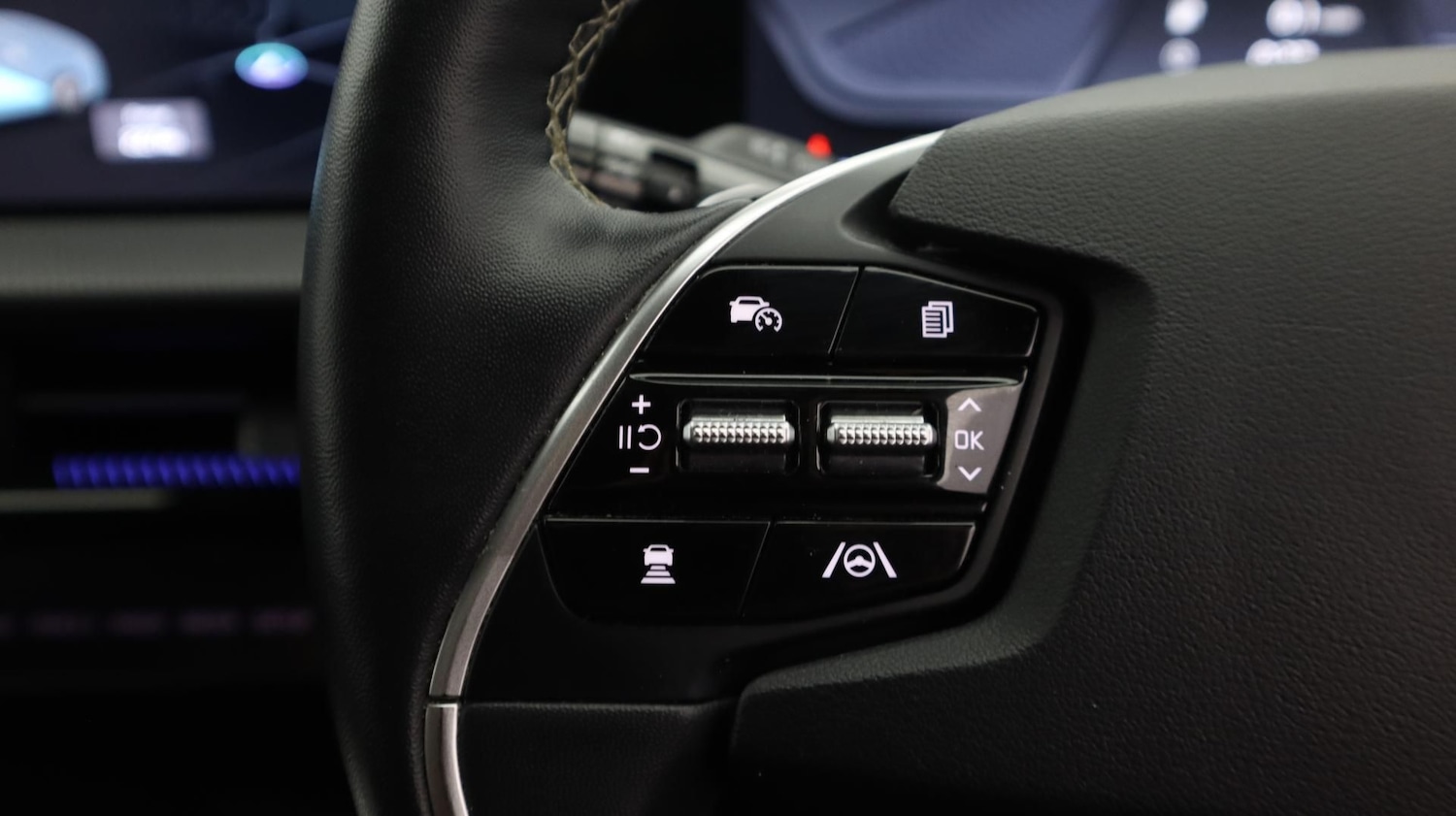 Used Kia EV6 2021 for sale - 77652480: Photo 22