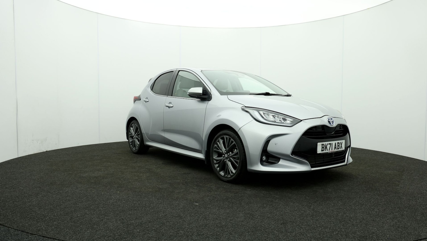 Used Toyota Yaris 2021 for sale - 76809763: Photo 43