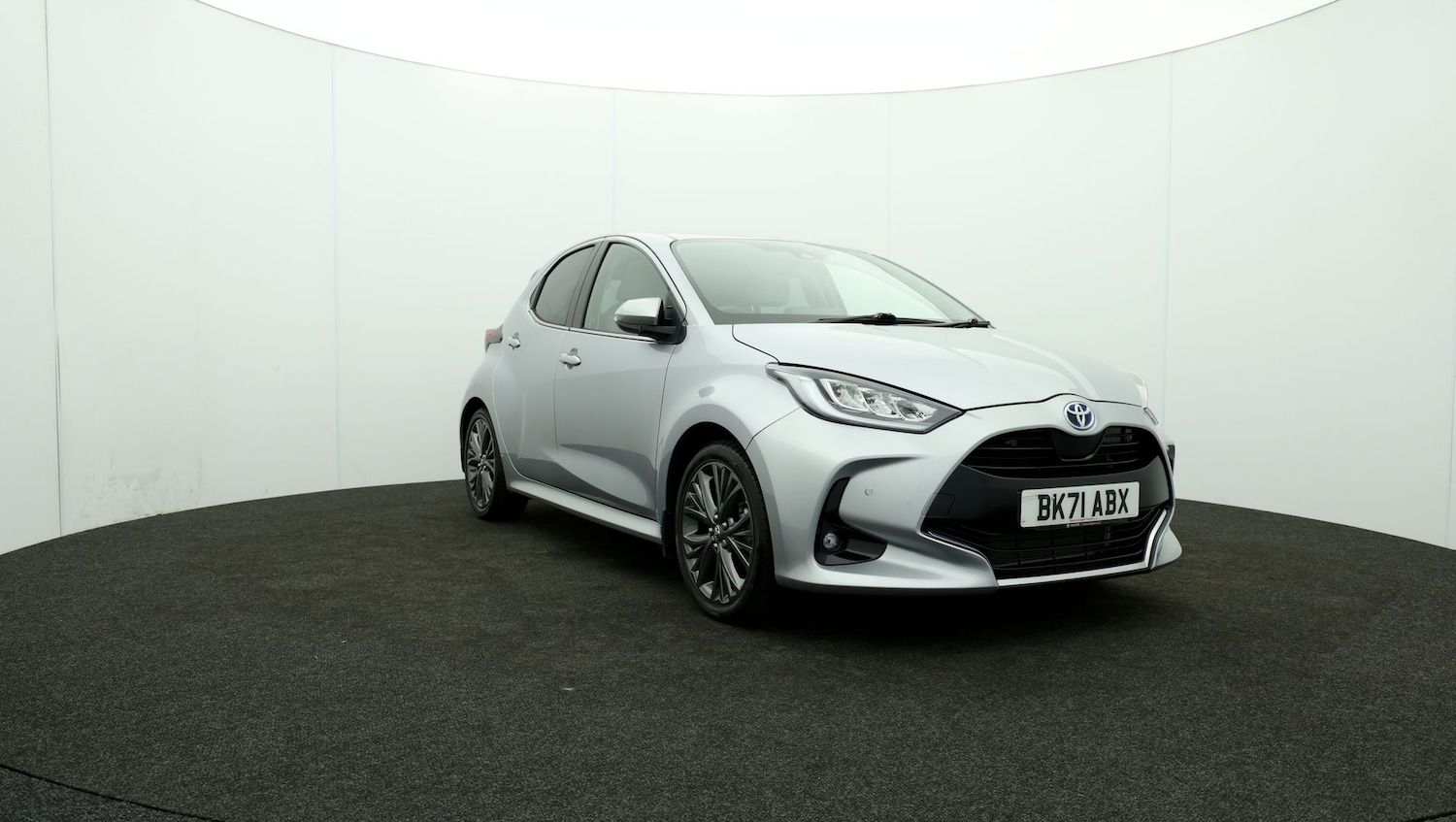 Used Toyota Yaris 2021 for sale - 76809763: Photo 44