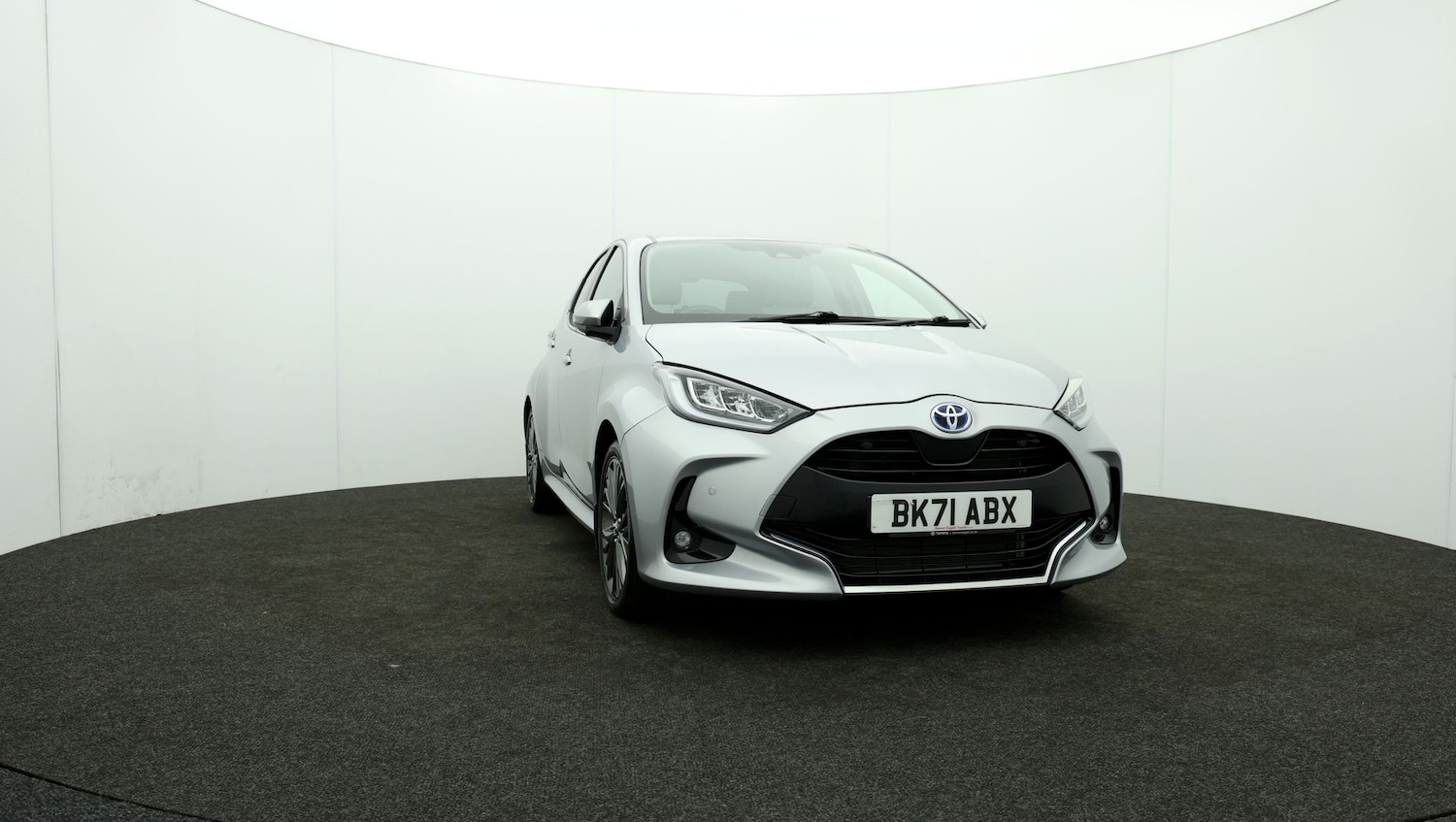Used Toyota Yaris 2021 for sale - 76809763: Photo 46