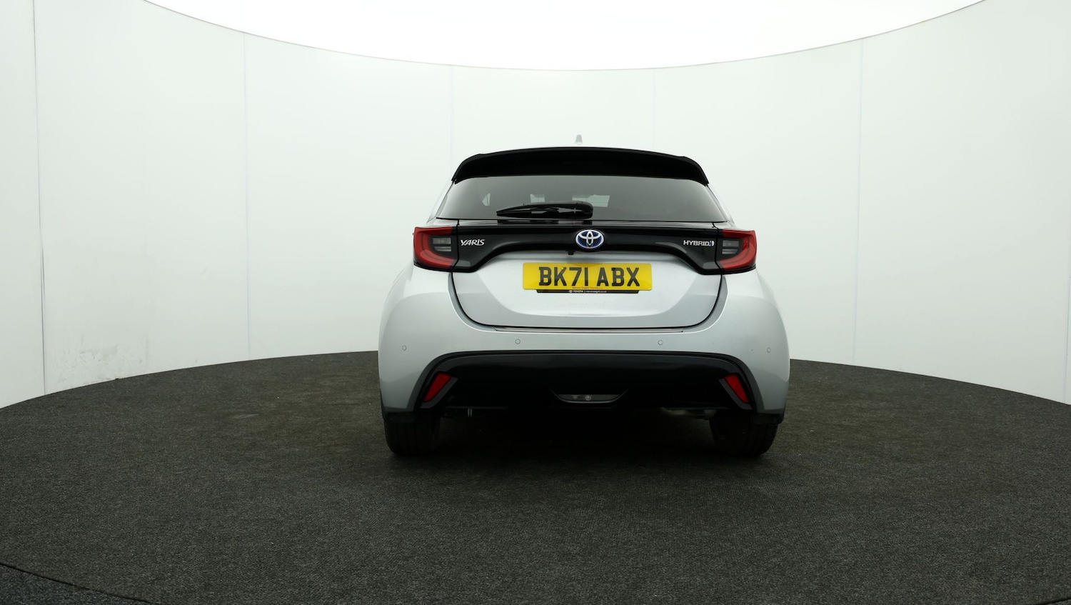 Used Toyota Yaris 2021 for sale - 76809763: Photo 49