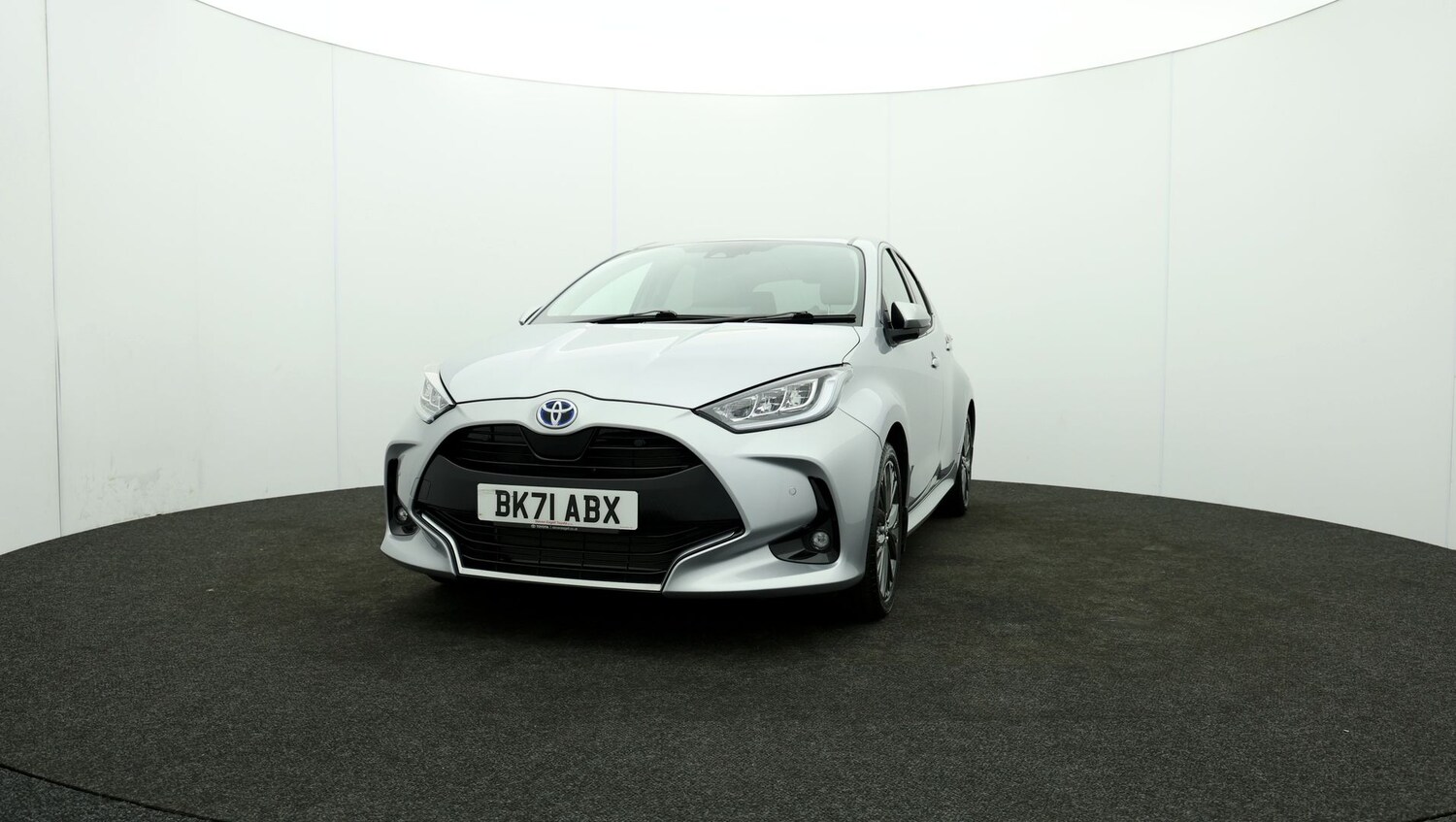 Used Toyota Yaris 2021 for sale - 76809763: Photo 52