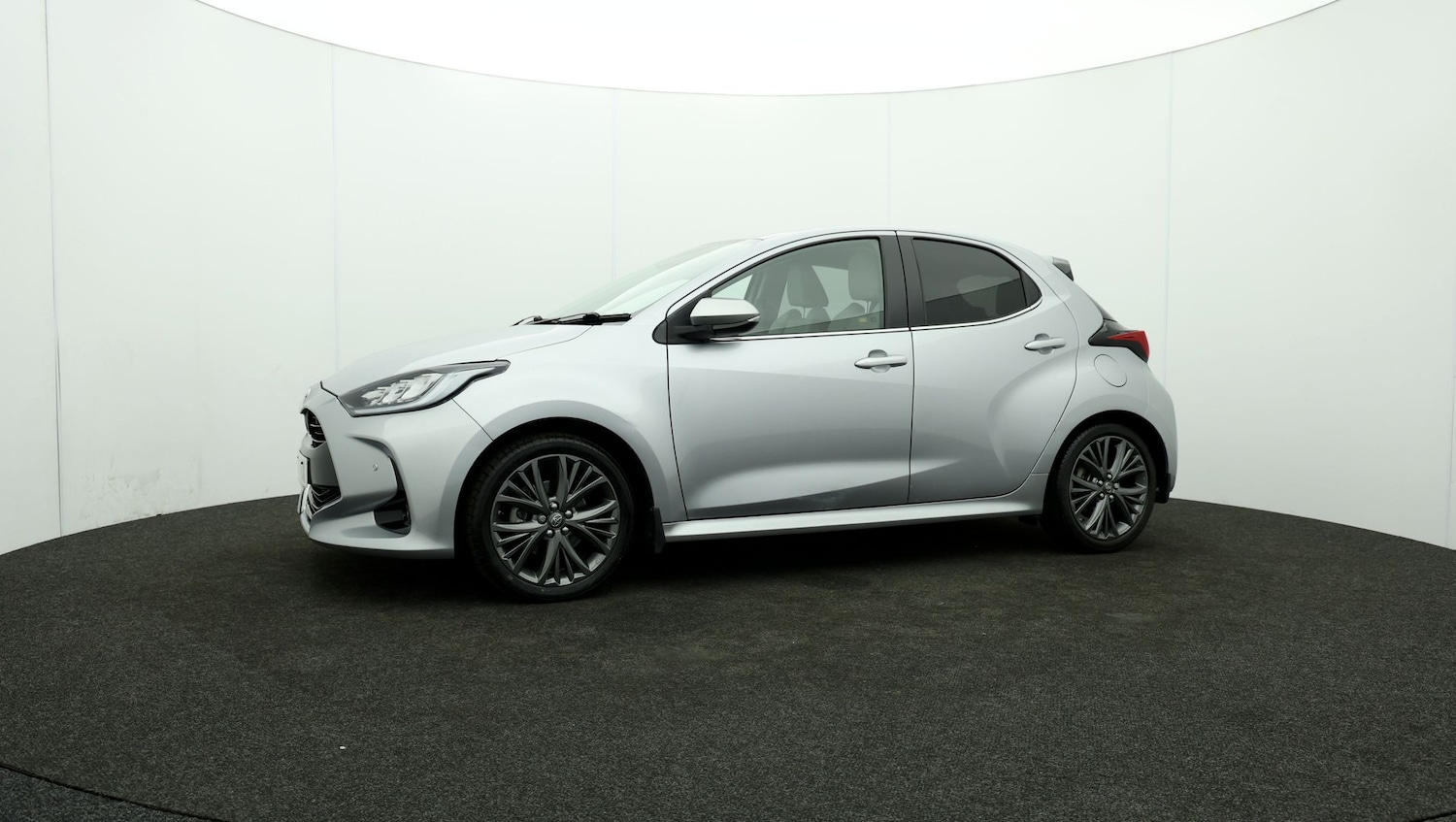 Used Toyota Yaris 2021 for sale - 76809763: Photo 59