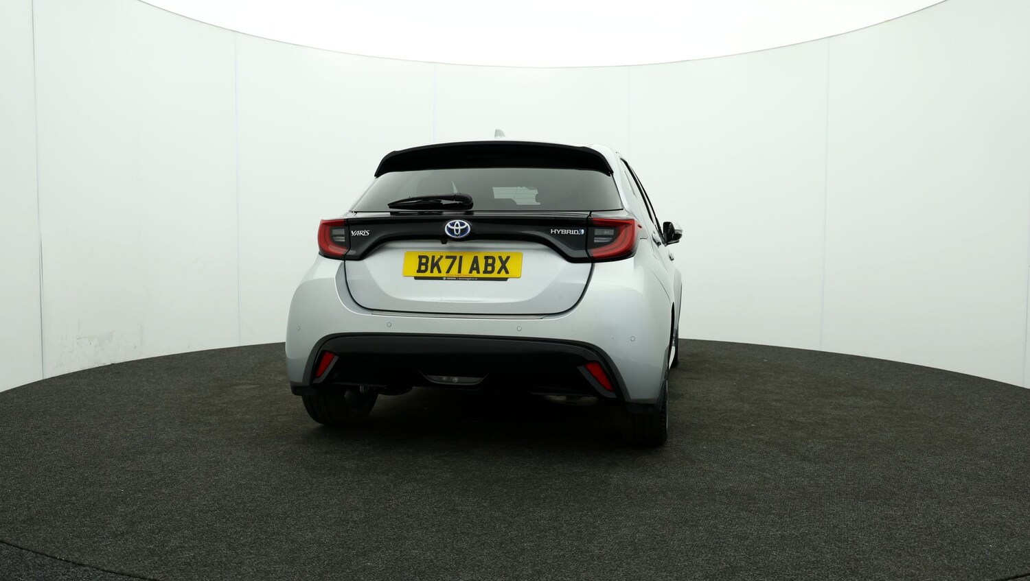 Used Toyota Yaris 2021 for sale - 76809763: Photo 71