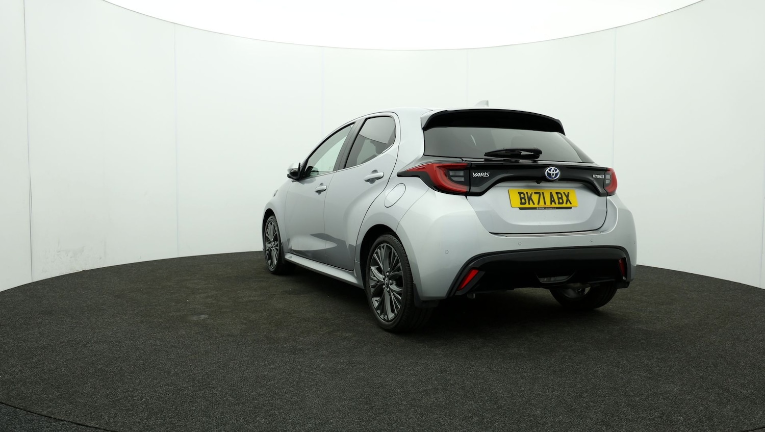 Used Toyota Yaris 2021 for sale - 76809763: Photo 74