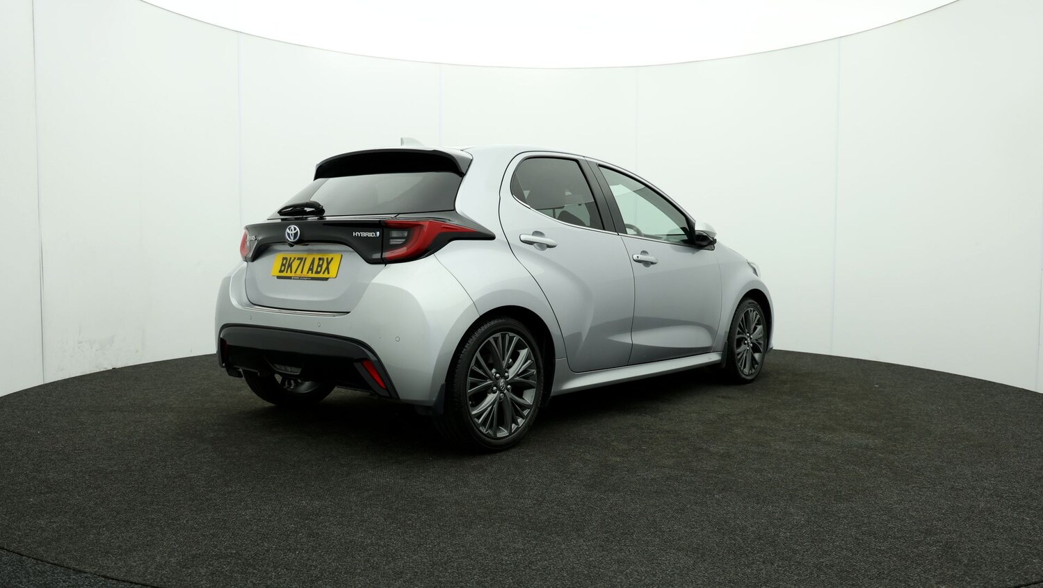 Used Toyota Yaris 2021 for sale - 76809763: Photo 78