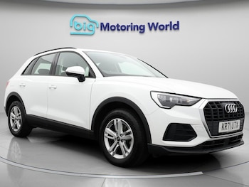 Audi - Q3