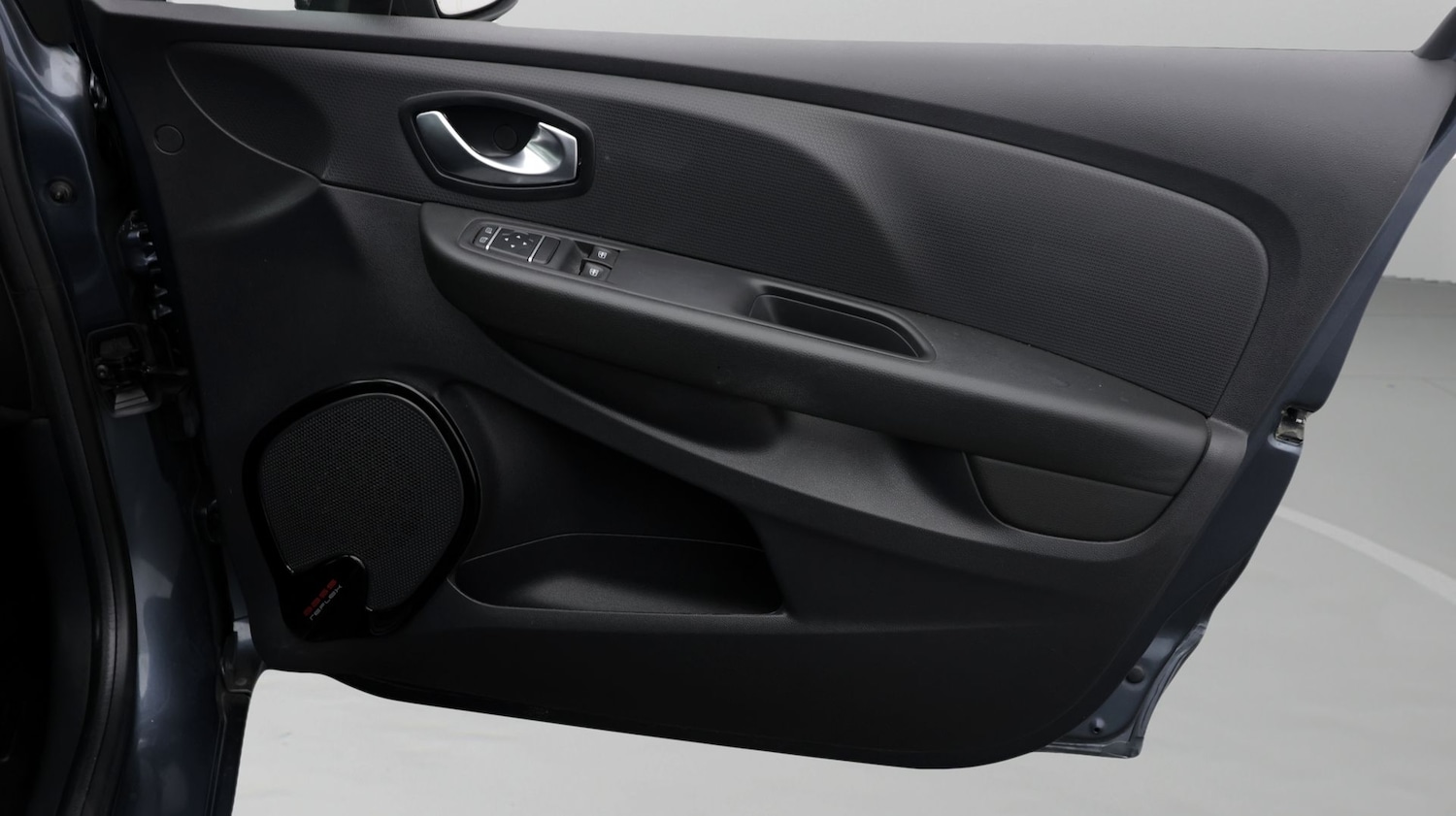 Used Renault Clio 2019 for sale - 77921638: Photo 15