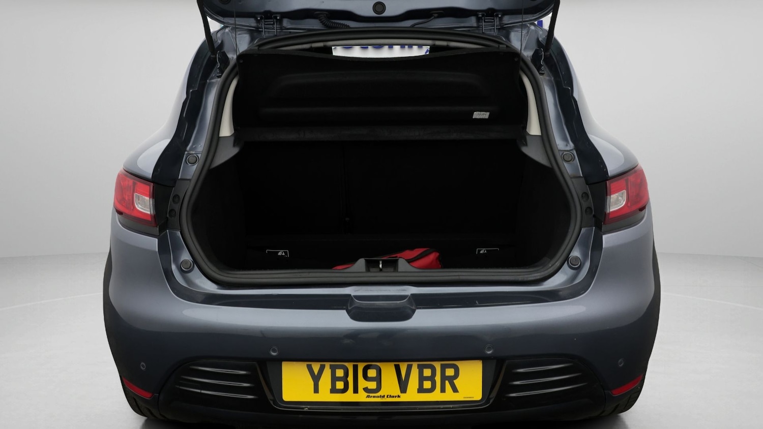 Used Renault Clio 2019 for sale - 77921638: Photo 17