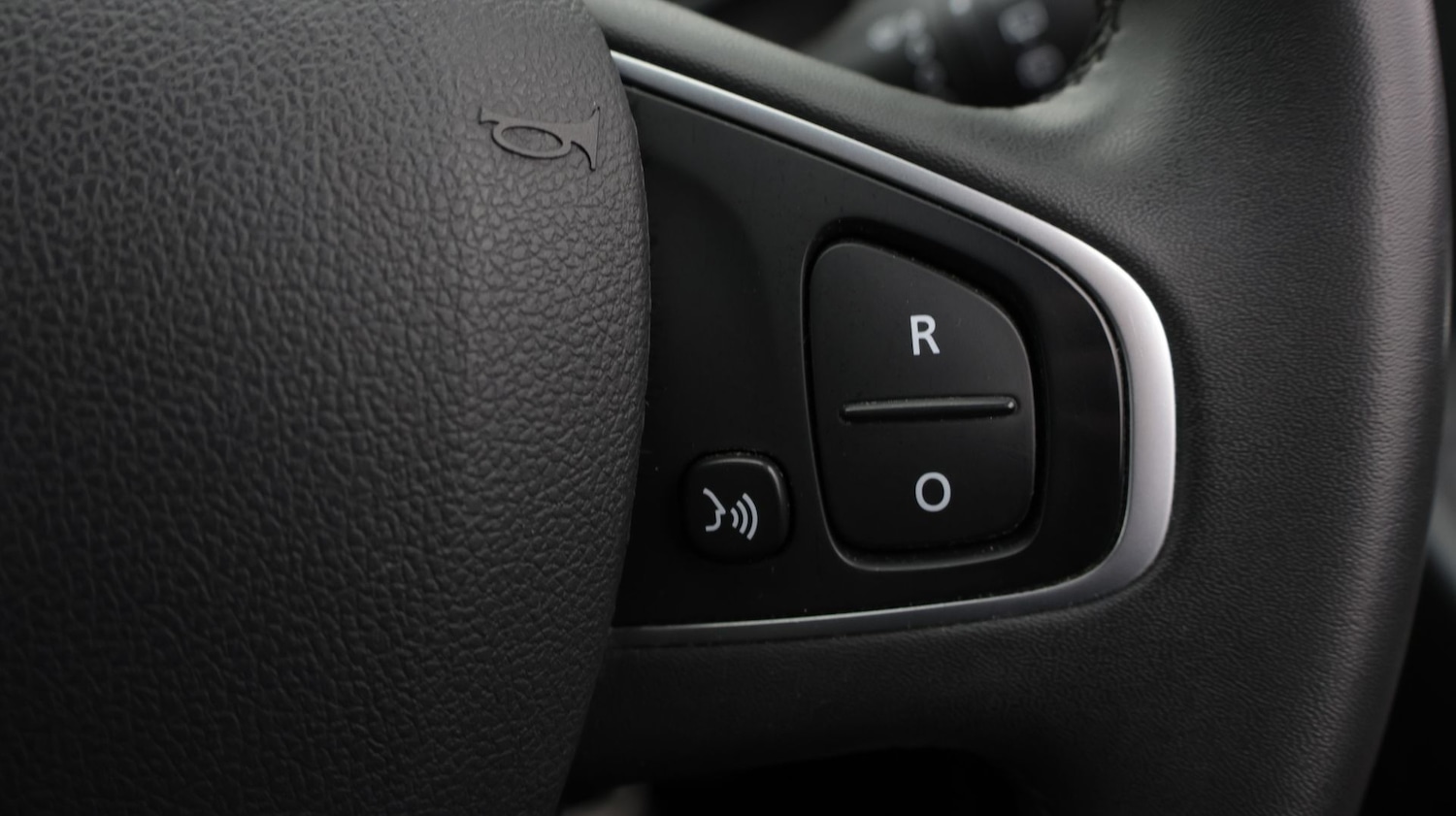 Used Renault Clio 2019 for sale - 77921638: Photo 22