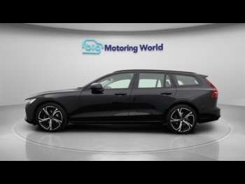 Used Volvo V60 2023 for sale - 74750644: Photo