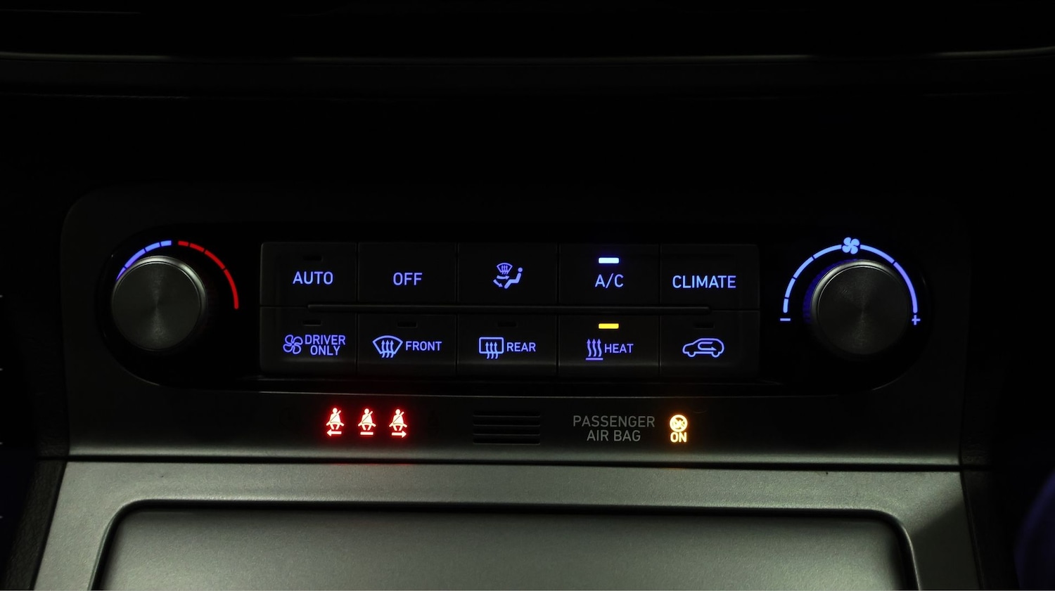 Used Hyundai KONA 2022 for sale - 77304783: Photo 12