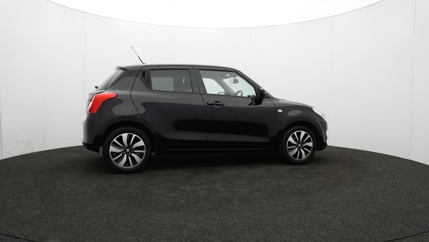 Used Suzuki Swift 2020 for sale - 76538159: Photo 40