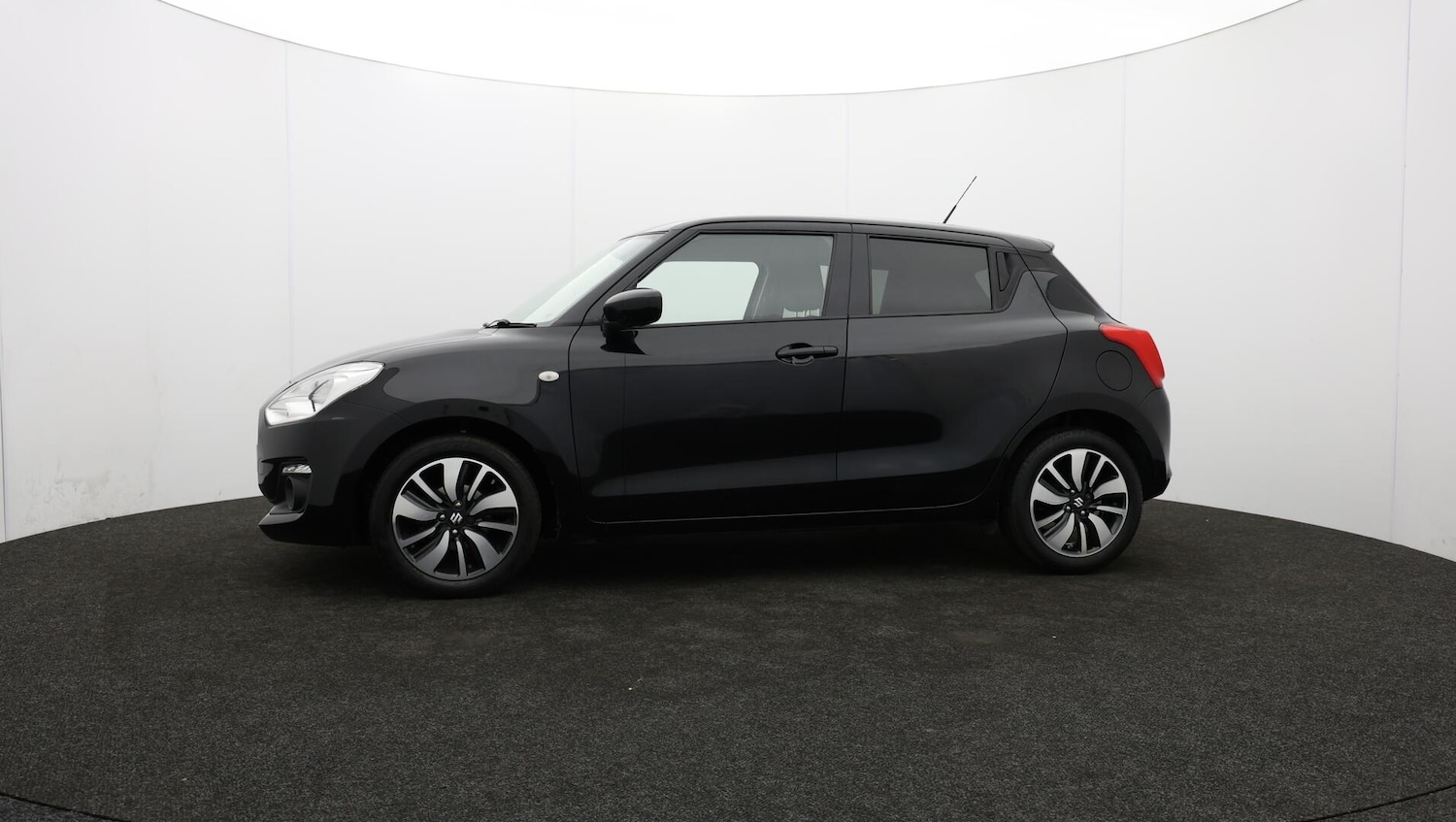 Used Suzuki Swift 2020 for sale - 76538159: Photo 70
