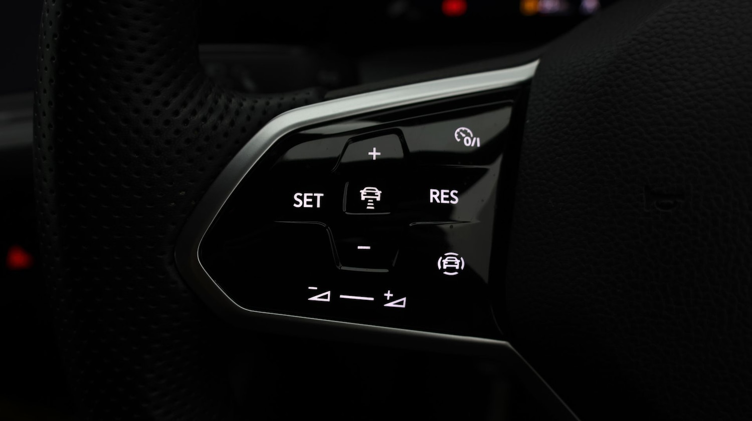 Used Volkswagen Golf 2022 for sale - 77776103: Photo 24