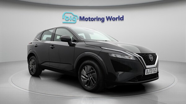 Used Nissan Qashqai 2023 for sale - 75728931: Photo 2